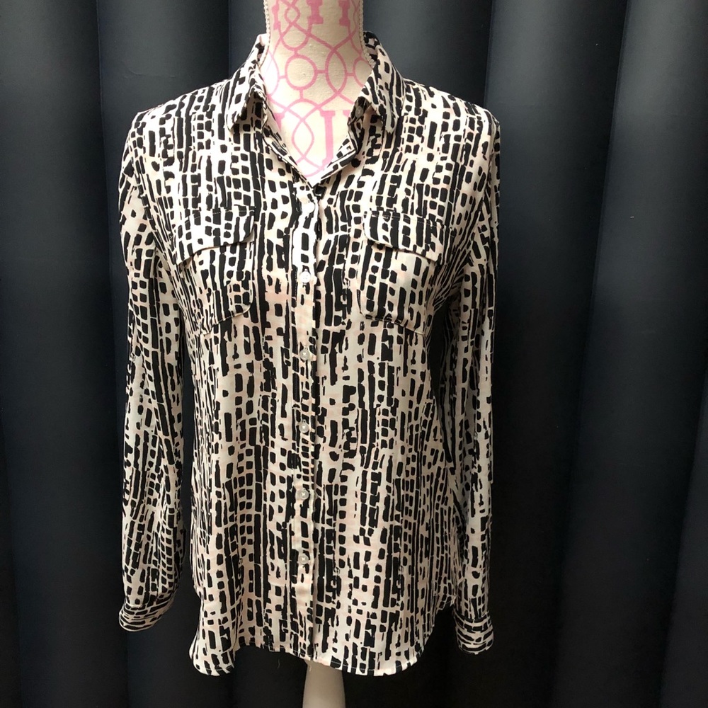 Loft black and white long sleeve shirt.
